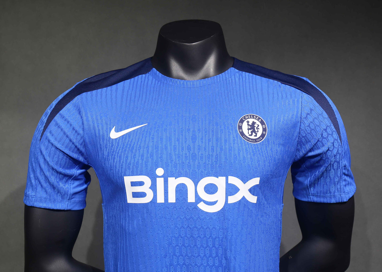 Chelsea training uniform