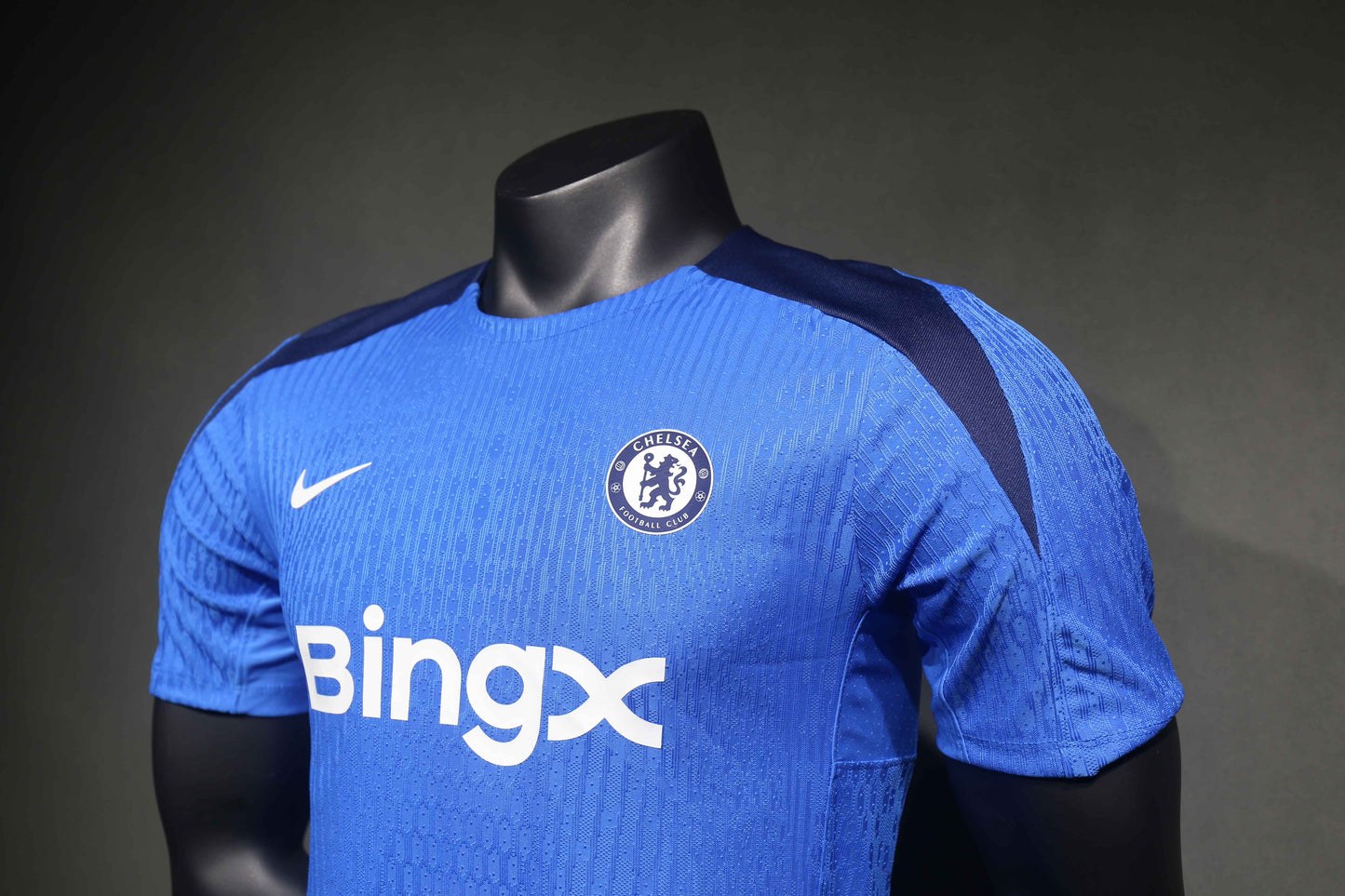 Chelsea training uniform
