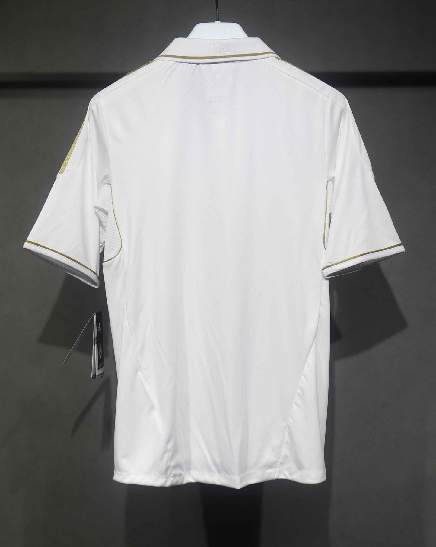 Real Madrid home player edition short sleeved shirt for the 2011-12 season