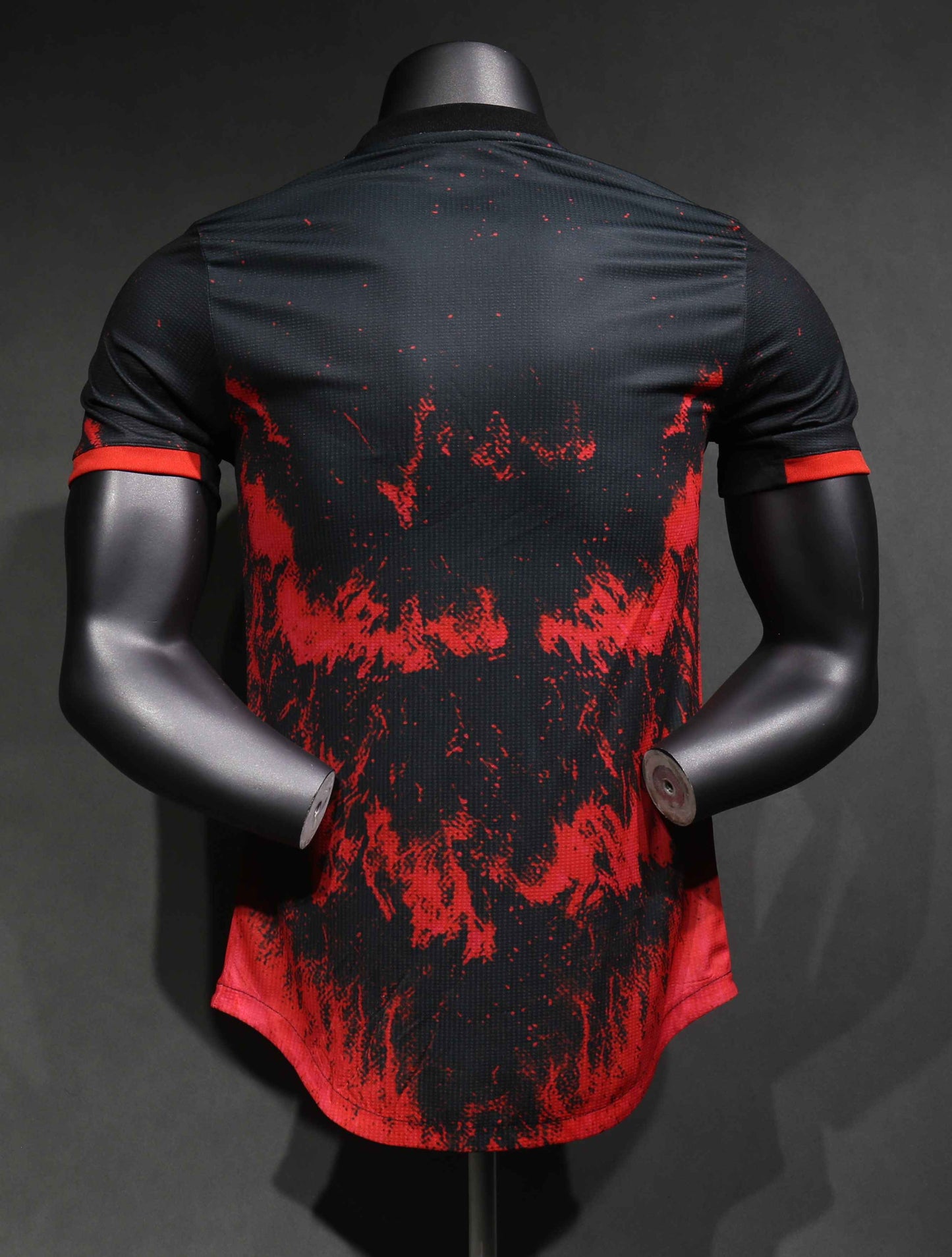 Manchester United Magma Red Special Edition